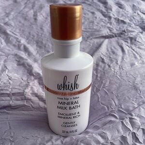 Whish Rose Hip + Lotus Mineral Milk Bath Gentle Cleanser 8 ounce NEW!